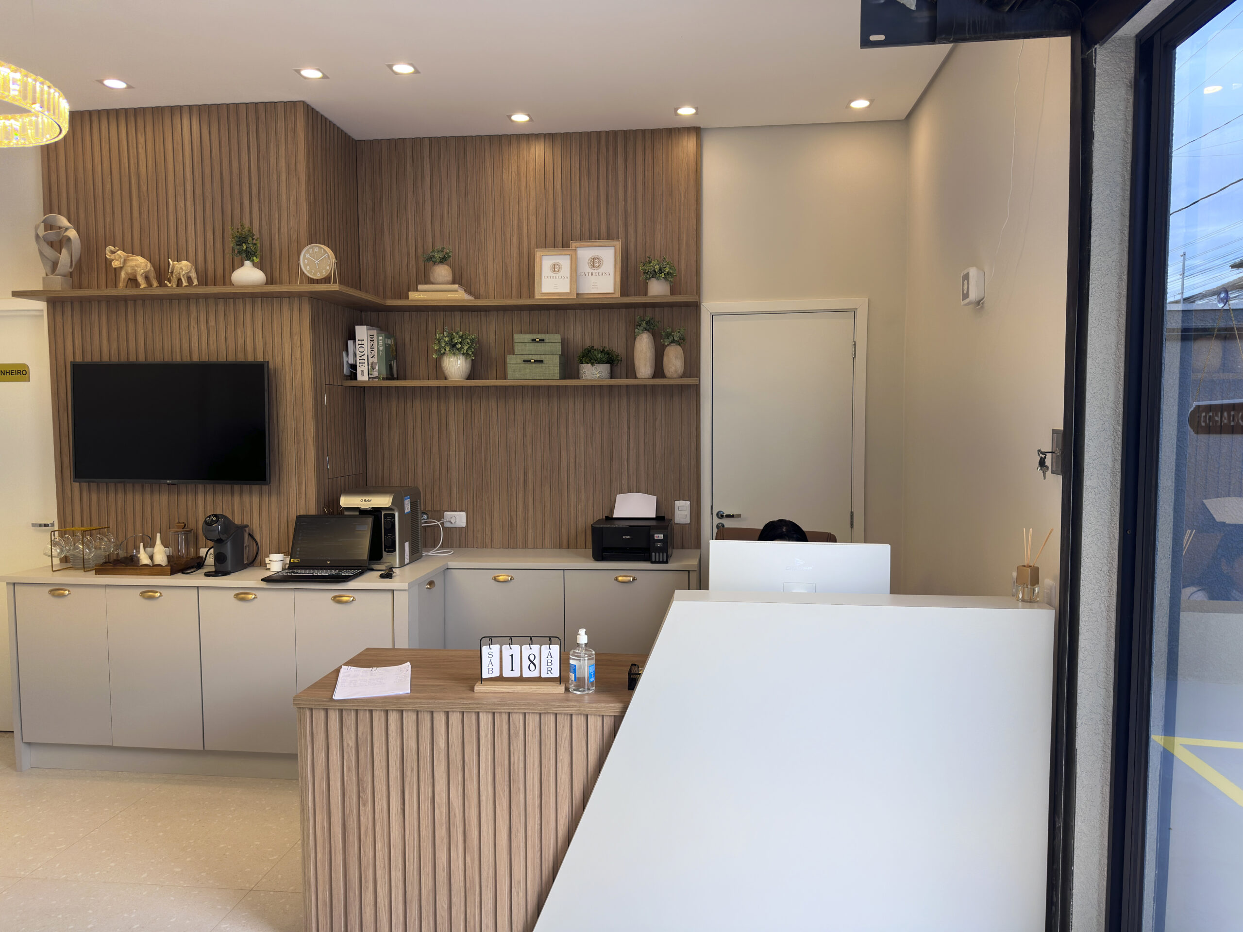 clinica essenza odontologia dentista cajamar polvilho 7 scaled